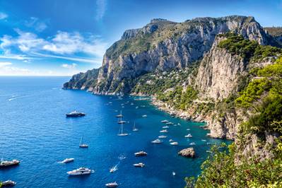 Discover the Enchanting Beauty of Amalfi: A Dream Destination for Travelers