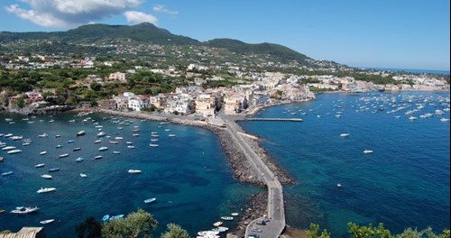 Ischia_from_sea.jpg